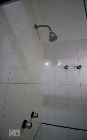 Apartamento para alugar com 75m², 2 quartos e 2 vagasChuveiro