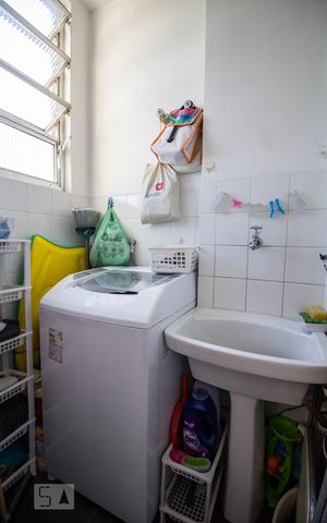 Apartamento para alugar com 73m², 2 quartos e 1 vaga Apartamento para alugar com 73m², 2 quartos e 1 vagaLavanderia