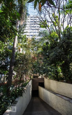 Apartamento para alugar com 73m², 2 quartos e 1 vaga