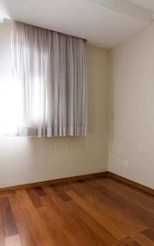 Apartamento à venda com 153m², 3 quartos e 3 vagasQuarto 2 