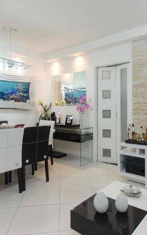 Apartamento à venda com 110m², 3 quartos e 2 vagasSala