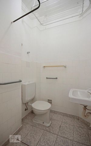 Studio à venda com 29m², 1 quarto e sem vagaBanheiro