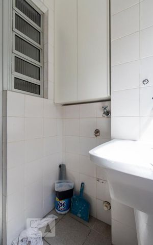 Apartamento para alugar com 73m², 3 quartos e 1 vagaÁrea de serviço