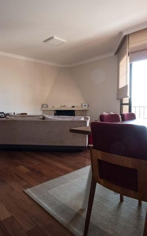 Apartamento à venda com 145m², 3 quartos e 2 vagasSala
