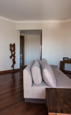 Apartamento à venda com 145m², 3 quartos e 2 vagasSala