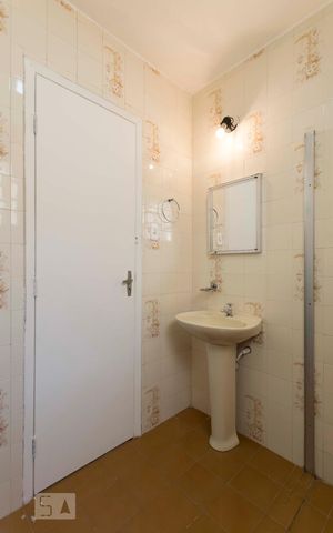 Apartamento para alugar com 60m², 2 quartos e 1 vagaBanheiro