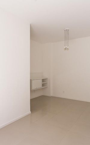Apartamento à venda com 65m², 2 quartos e 1 vagaSala
