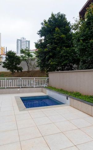 Apartamento à venda com 61m², 2 quartos e 1 vagaPiscina infantil