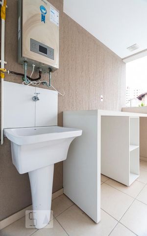 Apartamento à venda com 61m², 2 quartos e 1 vagaÁrea de serviço