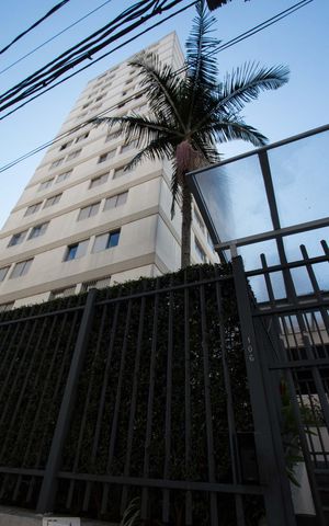 Apartamento à venda com 70m², 2 quartos e 1 vagaFachada