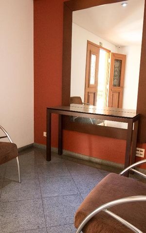 Apartamento à venda com 74m², 2 quartos e 2 vagasHall