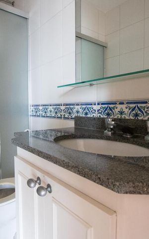 Apartamento à venda com 74m², 2 quartos e 2 vagasBanheiro