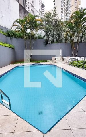 Apartamento à venda com 145m², 4 quartos e 3 vagasÁrea comum - Piscina