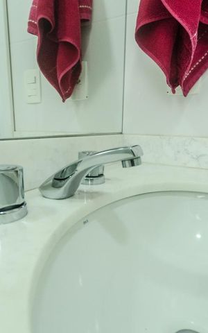 Apartamento para alugar com 40m², 1 quarto e 1 vaga Apartamento para alugar com 40m², 1 quarto e 1 vagaDetalhe Banheiro