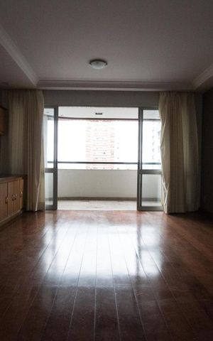 Apartamento à venda com 165m², 4 quartos e 3 vagasSala