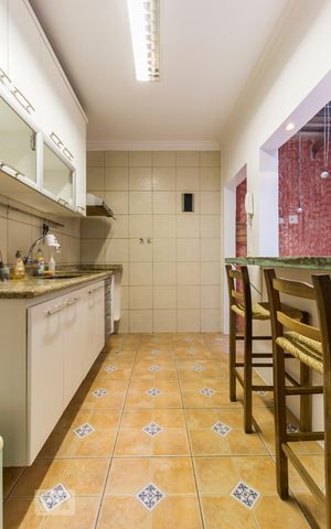 Apartamento para alugar com 70m², 2 quartos e 1 vagaCozinha