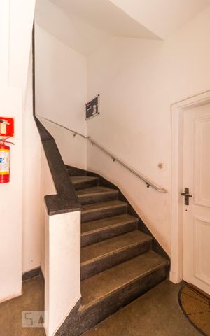 Apartamento para alugar com 70m², 2 quartos e 1 vagaHall social