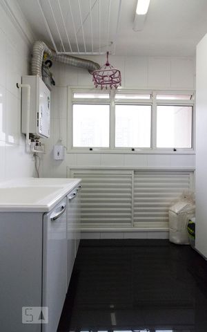 Apartamento à venda com 182m², 3 quartos e 3 vagasArea de Serviço 