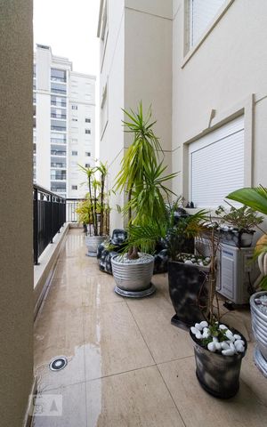 Apartamento à venda com 182m², 3 quartos e 3 vagasArea de Jardim 