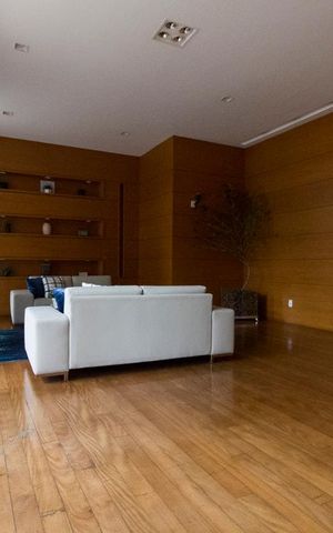 Apartamento à venda com 182m², 3 quartos e 3 vagasHall Social 