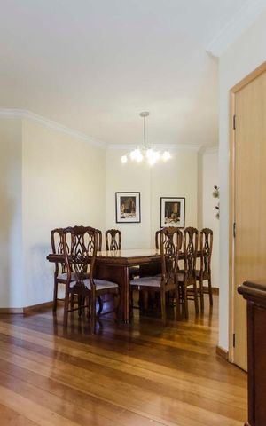 Apartamento à venda com 120m², 3 quartos e 2 vagasSala