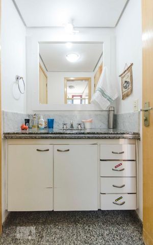 Apartamento à venda com 120m², 3 quartos e 2 vagasBanheiro