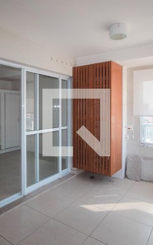 Studio à venda com 42m², 1 quarto e 1 vagaVaranda