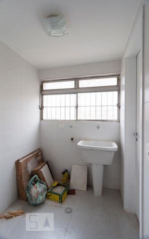 Apartamento para alugar com 70m², 2 quartos e 1 vagaÁrea de Serviço