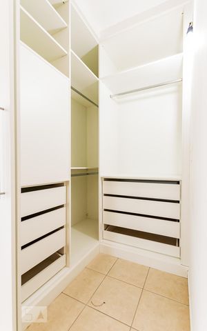 Apartamento para alugar com 137m², 5 quartos e 2 vagas Apartamento para alugar com 137m², 5 quartos e 2 vagasSuíte 2