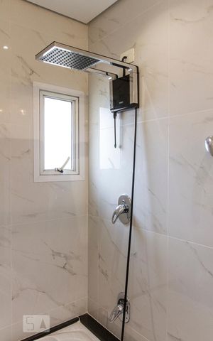 Apartamento à venda com 380m², 4 quartos e 1 vagaChuveiro do Banheiro Suíte 3 