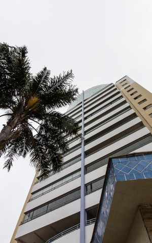 Apartamento à venda com 380m², 4 quartos e 1 vagaFachada 