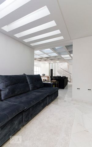 Apartamento à venda com 380m², 4 quartos e 1 vagaSala de TV 