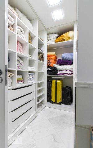 Apartamento à venda com 380m², 4 quartos e 1 vagaCloset Quarto Suíte 1 