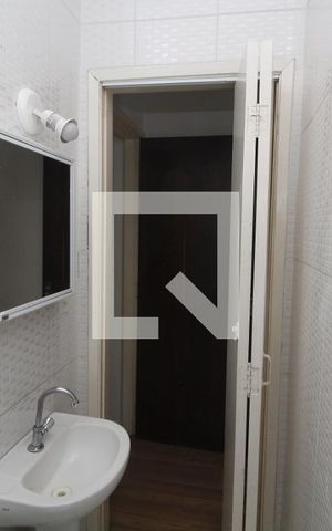 Casa de condomínio para alugar com 125m², 3 quartos e 2 vagasBanheiro 2