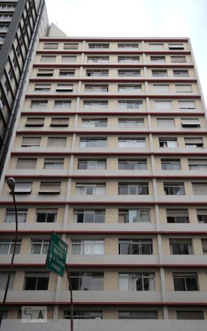 Apartamento para alugar com 125m², 2 quartos e 1 vagaFachada