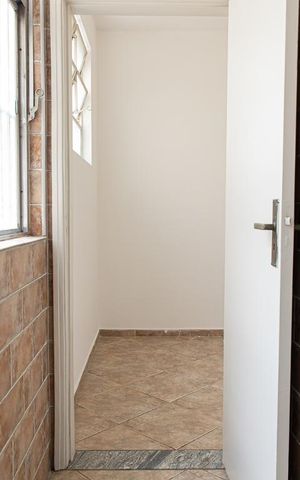 Apartamento para alugar com 125m², 2 quartos e 1 vaga Apartamento para alugar com 125m², 2 quartos e 1 vagaÁrea de Serviço