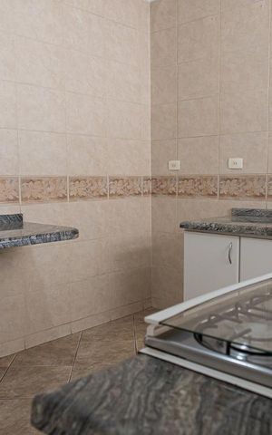 Apartamento para alugar com 125m², 2 quartos e 1 vaga Apartamento para alugar com 125m², 2 quartos e 1 vagaCozinha