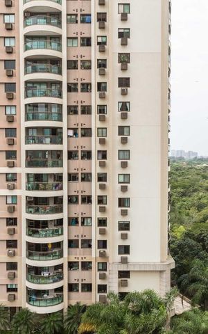 Apartamento para alugar com 128m², 4 quartos e 2 vagasVista