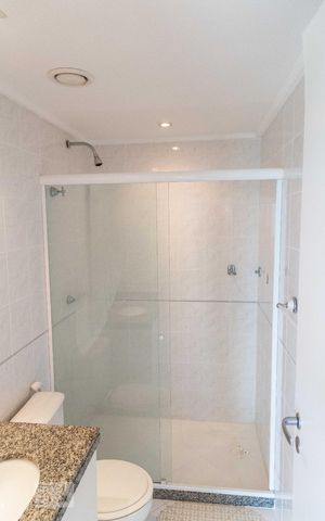 Apartamento para alugar com 128m², 4 quartos e 2 vagasBanheiro social 1