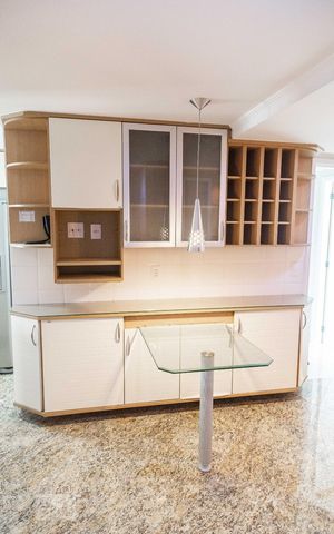 Apartamento para alugar com 128m², 4 quartos e 2 vagasCozinha