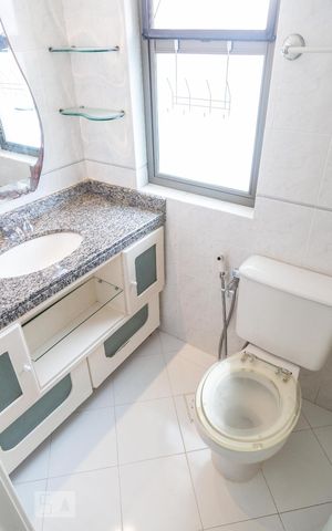 Apartamento para alugar com 128m², 4 quartos e 2 vagasBanheiro social 1