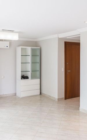 Apartamento para alugar com 128m², 4 quartos e 2 vagasSala