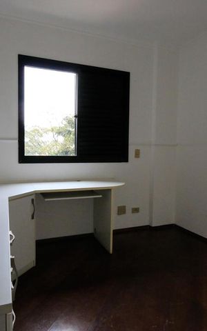 Apartamento à venda com 105m², 3 quartos e 2 vagasQuarto 2
