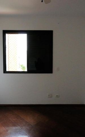 Apartamento à venda com 105m², 3 quartos e 2 vagasQuarto