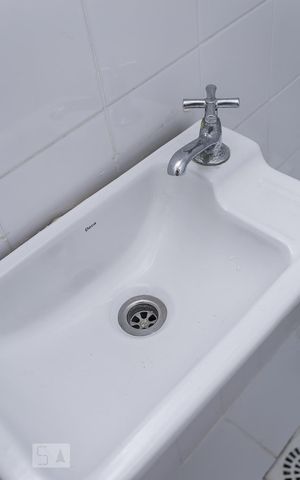 Apartamento para alugar com 80m², 2 quartos e 2 vagasDetalhe