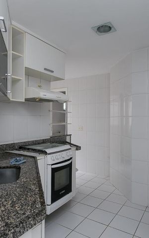 Apartamento para alugar com 80m², 2 quartos e 2 vagasCozinha