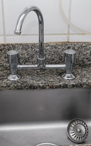 Apartamento para alugar com 80m², 2 quartos e 2 vagasDetalhe