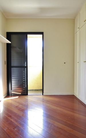 Apartamento à venda com 174m², 3 quartos e 2 vagasQuarto 1