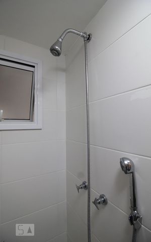 Apartamento à venda com 70m², 3 quartos e 1 vagaChuveiro
