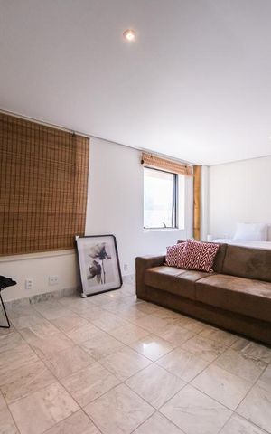 Studio para alugar com 50m², 1 quarto e 1 vaga Studio para alugar com 50m², 1 quarto e 1 vagaSala / Quarto